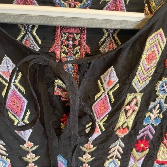 Johnny Was Embroidered Georgette Poncho with Side Slits - Picture 9 of 11